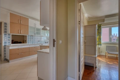Apartamento T4 para Venda em Areeiro