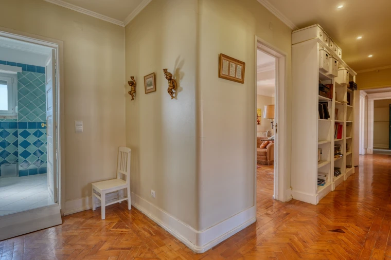 Apartamento T4 para Venda em Areeiro Foto 36