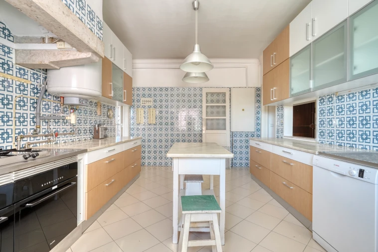 Apartamento T4 para Venda em Areeiro Foto 21
