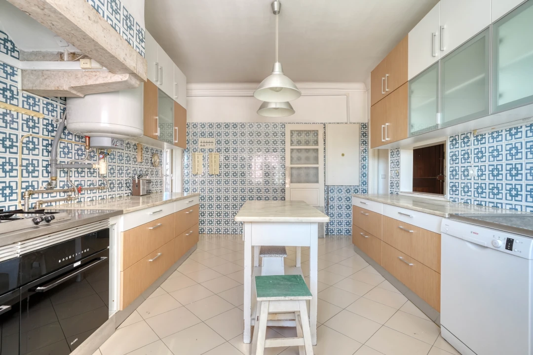 Apartamento T4 para Venda em Areeiro Foto 21
