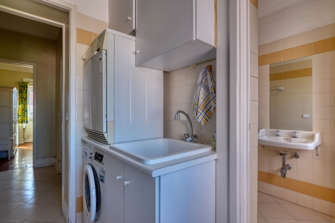 Apartamento T4 para Venda em Areeiro Foto 32