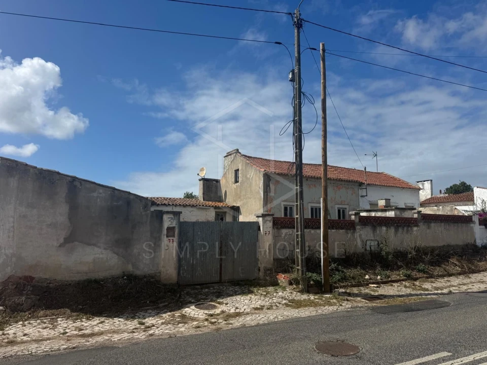 Moradia T2 para Venda em Tornada e Salir do Porto Foto 14