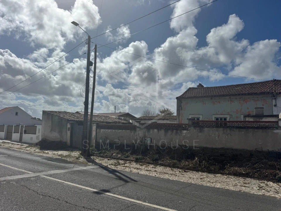 Moradia T2 para Venda em Tornada e Salir do Porto Foto 12