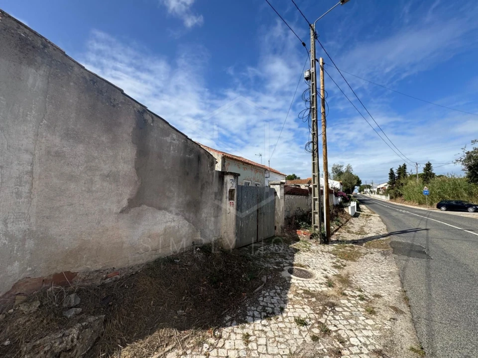 Moradia T2 para Venda em Tornada e Salir do Porto Foto 16