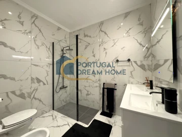Moradia T3 para Venda em Albufeira e Olhos de Água