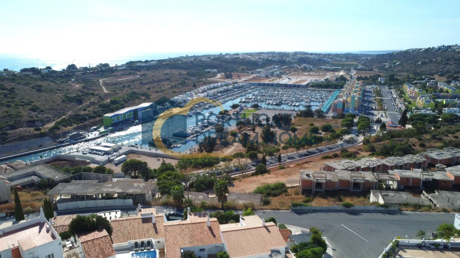 Moradia T3 para Venda em Albufeira e Olhos de Água Foto 25