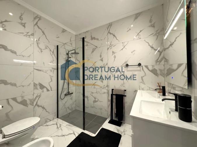 Moradia T3 para Venda em Albufeira e Olhos de Água Foto 15