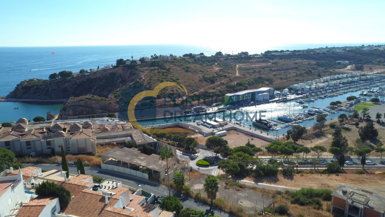 Moradia T3 para Venda em Albufeira e Olhos de Água Foto 24