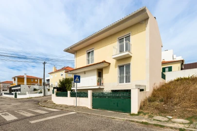 Moradia T4 para Venda em Loures