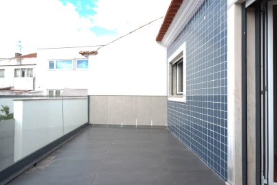 Moradia T2 para Arrendamento em Azambuja