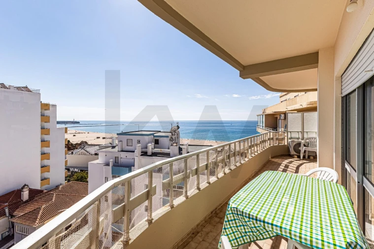 Apartamento T4 para Venda em Portimão Foto 16