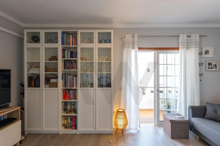 Apartamento T2 para Venda em Portimão Foto 3