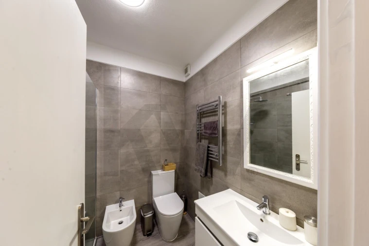 Apartamento T2 para Venda em Portimão Foto 23
