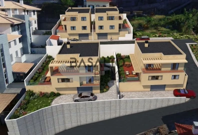 Moradia T3 para Venda em Caniço