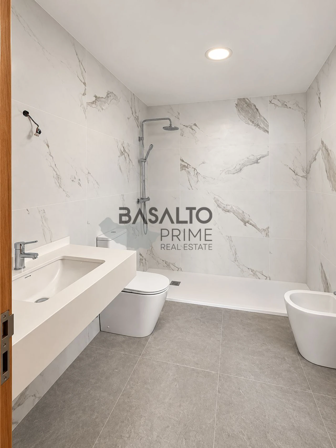 Apartamento T2 para Venda em Funchal (Santa Maria Maior) Foto 4
