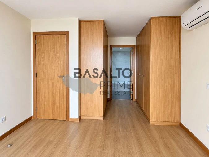 Apartamento T2 para Venda em Funchal (Santa Maria Maior) Foto 6