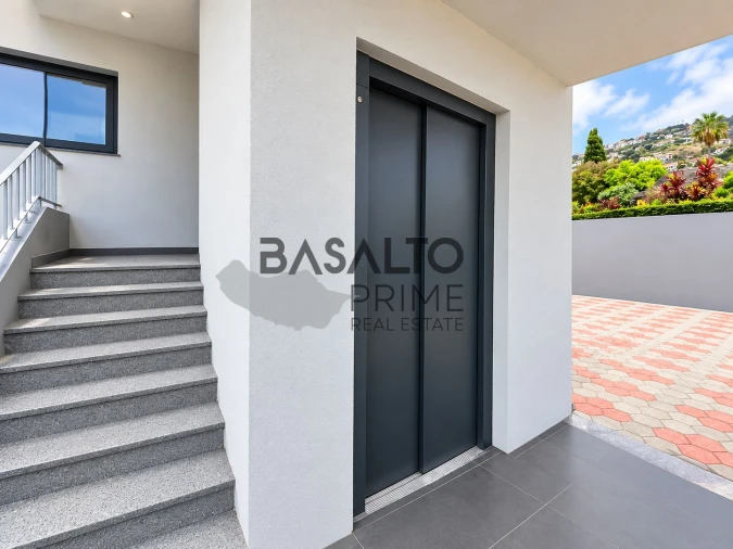 Apartamento T2 para Venda em Funchal (Santa Maria Maior) Foto 7