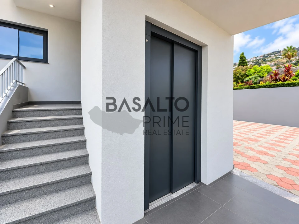 Apartamento T2 para Venda em Funchal (Santa Maria Maior) Foto 7