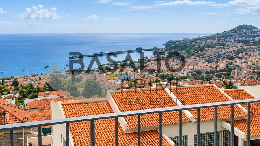 Apartamento T2 para Venda em Funchal (Santa Maria Maior)