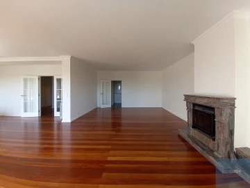 Apartamento T4 para Arrendamento em Cedofeita, Santo Ildefonso, Sé, Miragaia, São Nicolau e Vitória