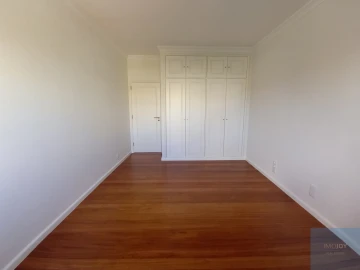 Apartamento T4 para Arrendamento em Cedofeita, Santo Ildefonso, Sé, Miragaia, São Nicolau e Vitória