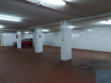 Apartamento T4 para Arrendamento em Cedofeita, Santo Ildefonso, Sé, Miragaia, São Nicolau e Vitória