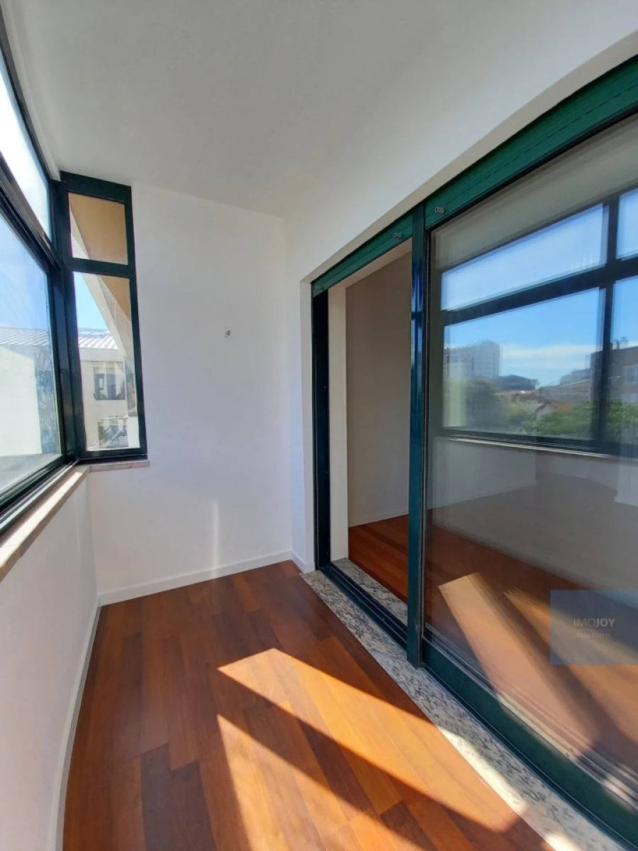 Apartamento T4 para Arrendamento em Cedofeita, Santo Ildefonso, Sé, Miragaia, São Nicolau e Vitória Foto 20
