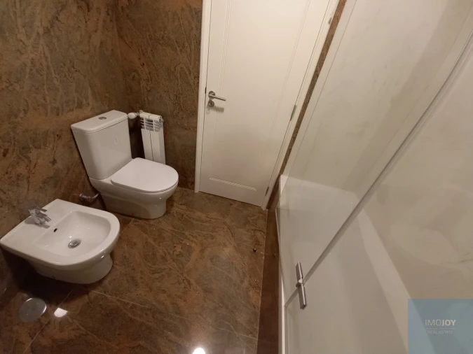 Apartamento T4 para Arrendamento em Cedofeita, Santo Ildefonso, Sé, Miragaia, São Nicolau e Vitória Foto 26