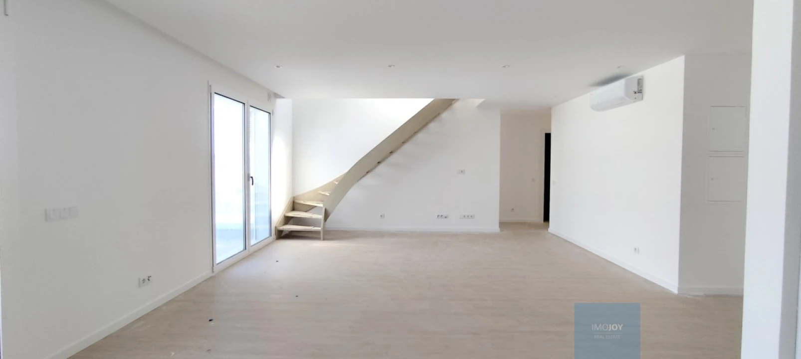 Apartamento T3 para Venda em Nazare Foto 9