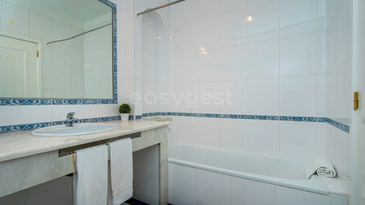 Apartamento T2 para Venda em Lagos (São Sebastião e Santa Maria) Foto 9