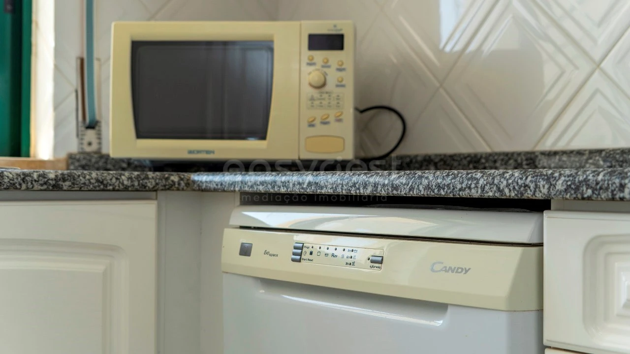 Apartamento T2 para Venda em Lagos (São Sebastião e Santa Maria) Foto 15