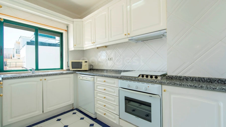 Apartamento T2 para Venda em Lagos (São Sebastião e Santa Maria) Foto 17