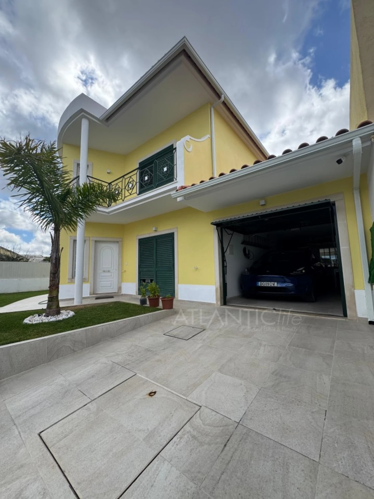 Moradia T6 para Venda em Fernao Ferro Foto 1