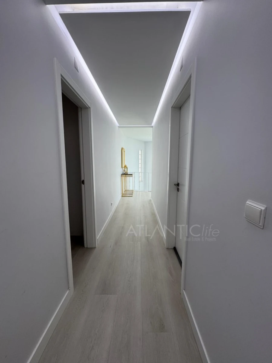 Moradia T6 para Venda em Fernao Ferro Foto 18