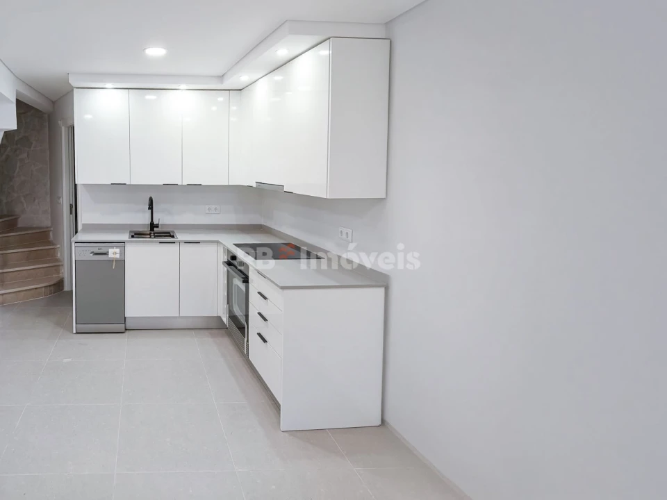 Moradia T2 para Venda em Torres Novas (São Pedro), Lapas e Ribeira Branca Foto 2