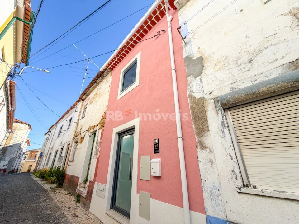 Moradia T2 para Venda em Torres Novas (São Pedro), Lapas e Ribeira Branca Foto 3