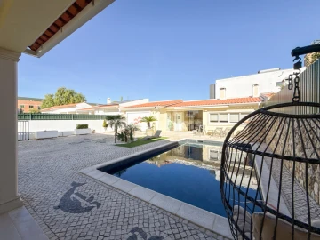 Moradia T4 para Venda em Nossa Sra de Fatima