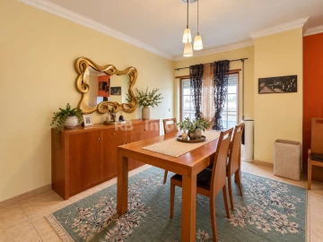 Apartamento T2 para Venda em Abrantes (São Vicente e São João) e Alferrarede