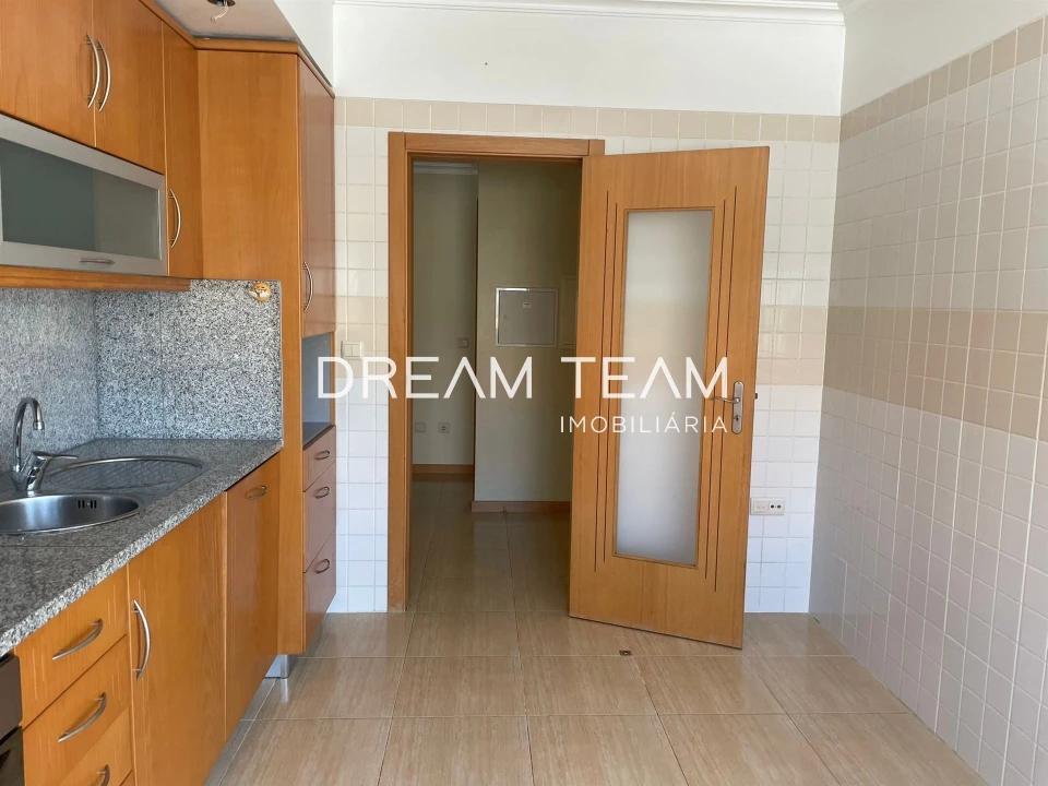 Apartamento T3 para Arrendamento em Setubal (São Sebastião) Foto 6
