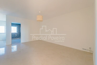 Apartamento T2 para Venda em Póvoa de Varzim, Beiriz e Argivai
