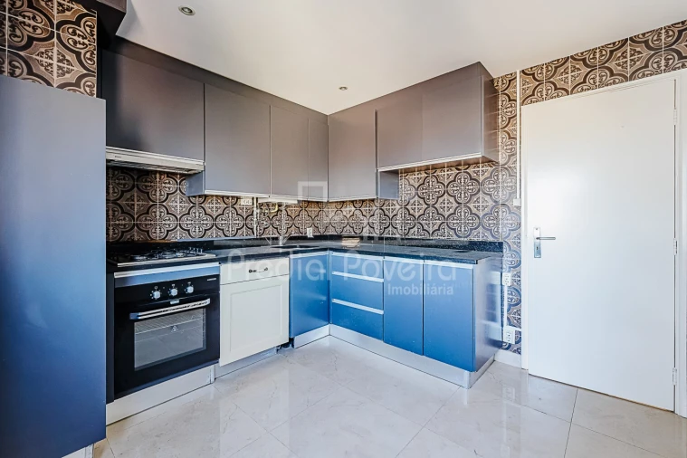 Apartamento T2 para Venda em Póvoa de Varzim, Beiriz e Argivai Foto 5