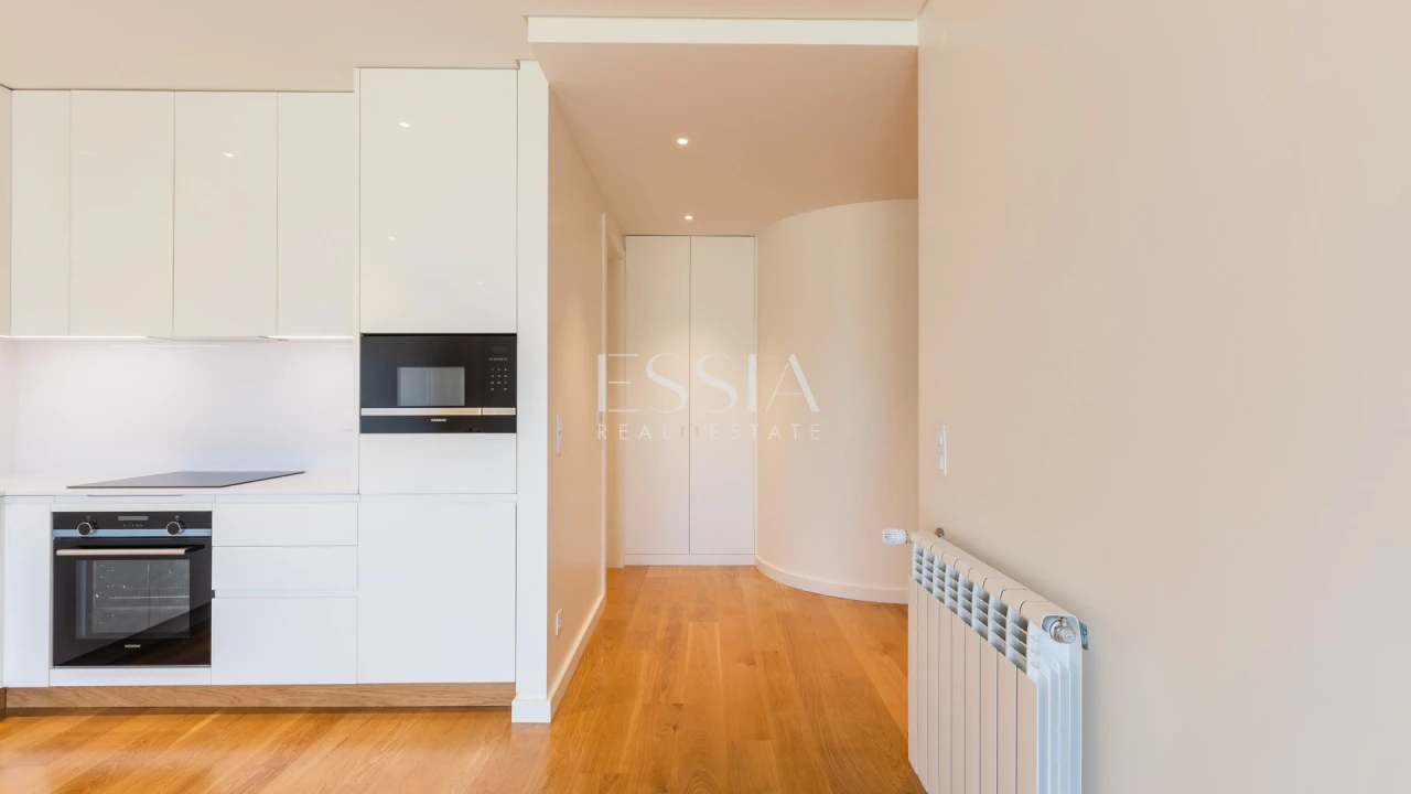 Apartamento T1 para Arrendamento em Aldoar, Foz do Douro e Nevogilde Foto 8