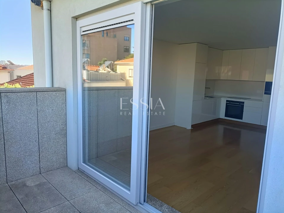 Apartamento T1 para Arrendamento em Aldoar, Foz do Douro e Nevogilde Foto 13