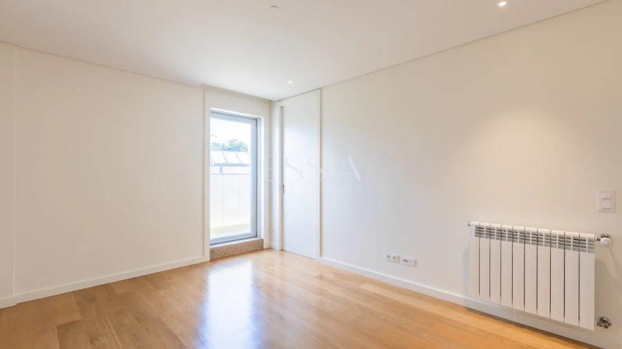 Apartamento T1 para Arrendamento em Aldoar, Foz do Douro e Nevogilde Foto 9