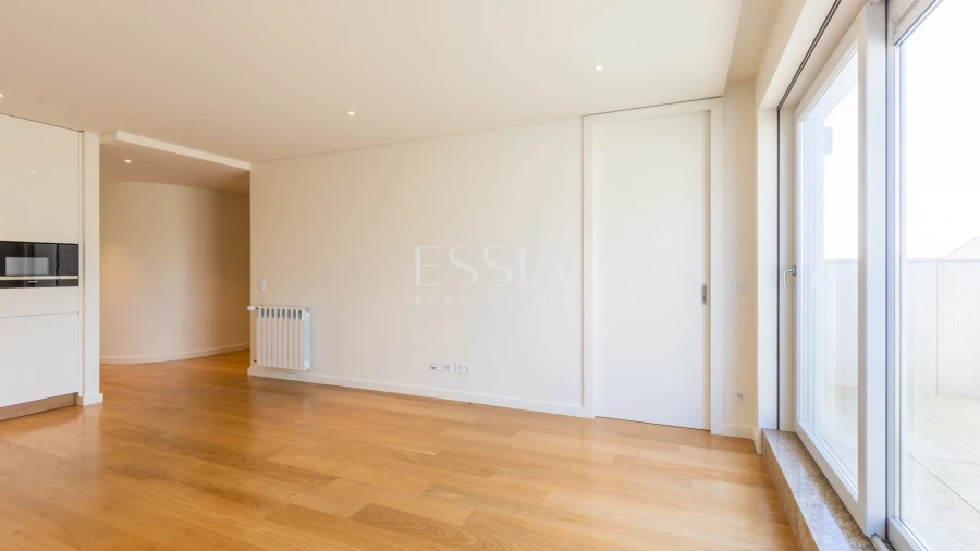 Apartamento T1 para Arrendamento em Aldoar, Foz do Douro e Nevogilde Foto 6