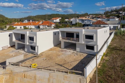 Moradia T4 para Venda em Leiria, Pousos, Barreira e Cortes