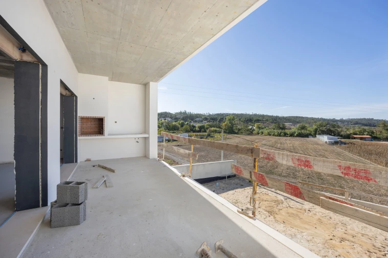 Moradia T4 para Venda em Leiria, Pousos, Barreira e Cortes Foto 6