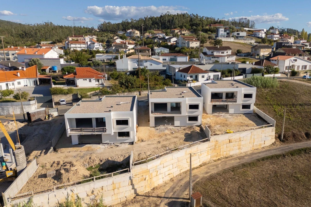 Moradia T4 para Venda em Leiria, Pousos, Barreira e Cortes Foto 30