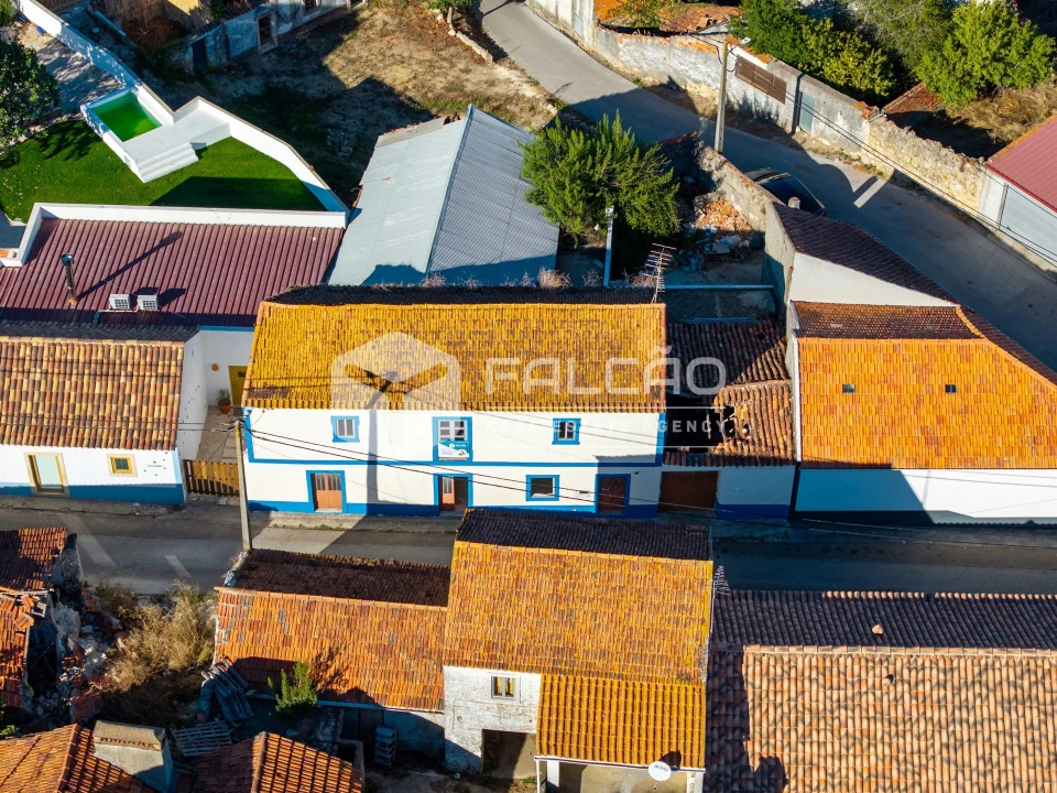 Moradia T5 para Venda em Azoia de Cima e Tremês Foto 48