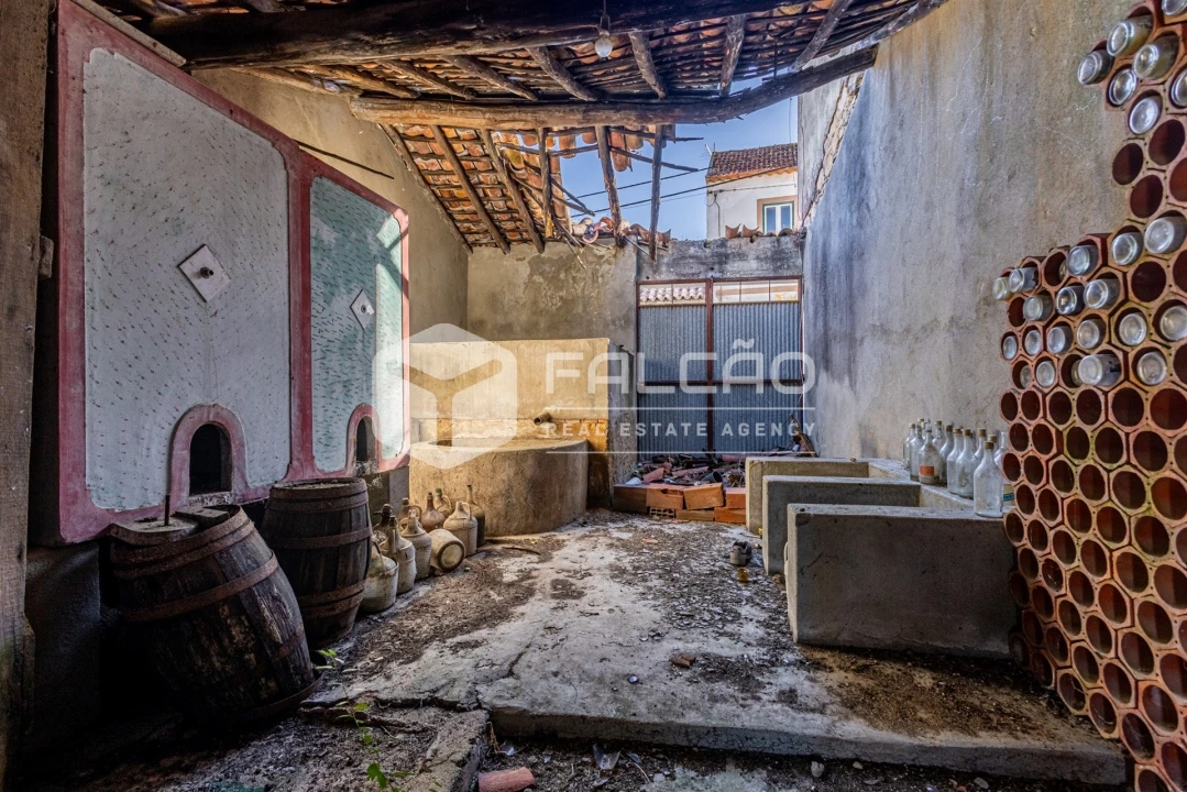 Moradia T5 para Venda em Azoia de Cima e Tremês Foto 42